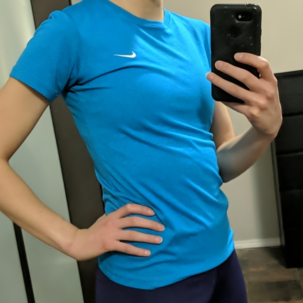 Free with purchase: Nike running T-shirt